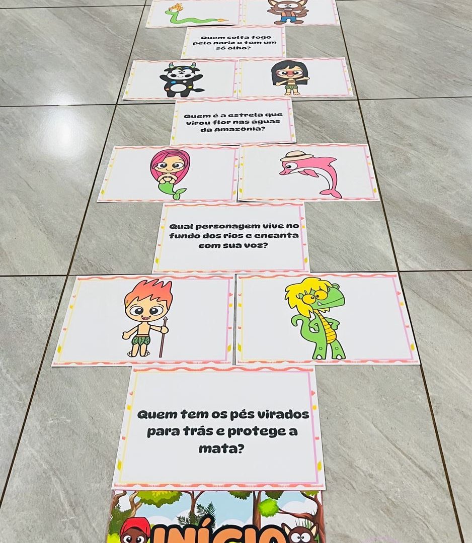 Amarelinha do Folclore